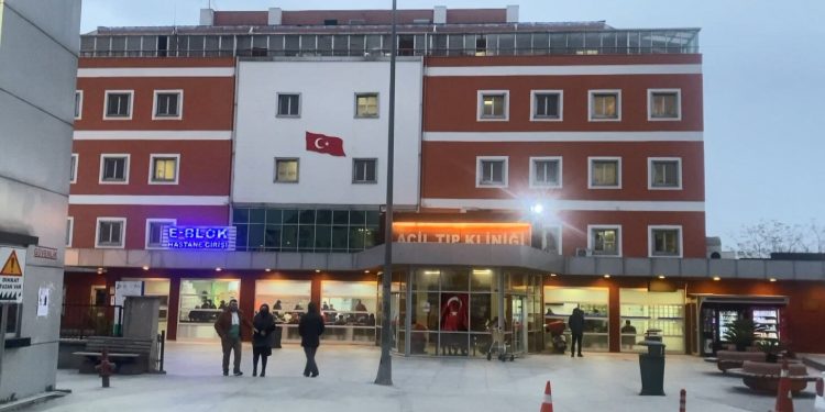 Hastadan sağlık çalışanlarına: Hepinizi gömmezsem adam değilim