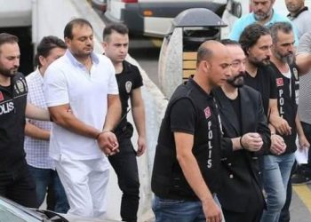 Hilal Kaplan itiraz etti, Adnan Oktar davasında 61 kişi için yakalama kararı çıktı