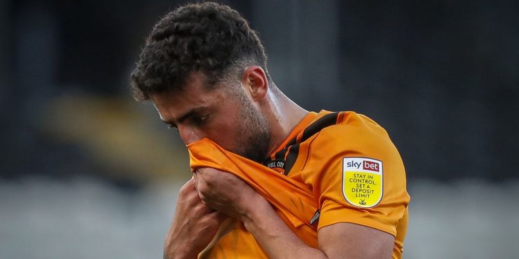 Hull City taraftarından Acun Ilıcalı'ya tepki