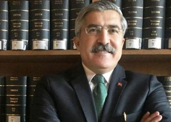 Hüseyin Yayman: Dezenformasyon Yasası muhalefetin de hukukunu koruyacak