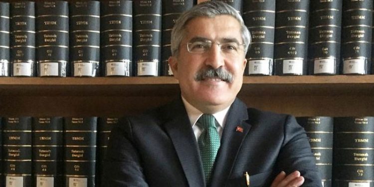 Hüseyin Yayman: Dezenformasyon Yasası muhalefetin de hukukunu koruyacak