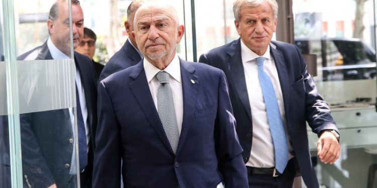 Hıncal Uluç: Futbol Federasyonu derhal görevden alınmalı, 13 hakemin yönettikleri maçların temiz olduğuna kim inanacak?