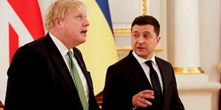 Johnson: Putin’in barbarca eylemleri tüm insanlığı test ediyor