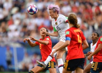 Kadın futbol takımı olmayan kulüpler, Şampiyonlar Ligi'ne katılamayacak