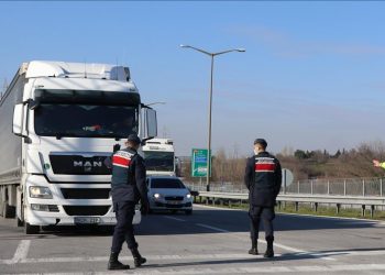 Kamyon ve TIR’lara İstanbul’a giriş yasağı