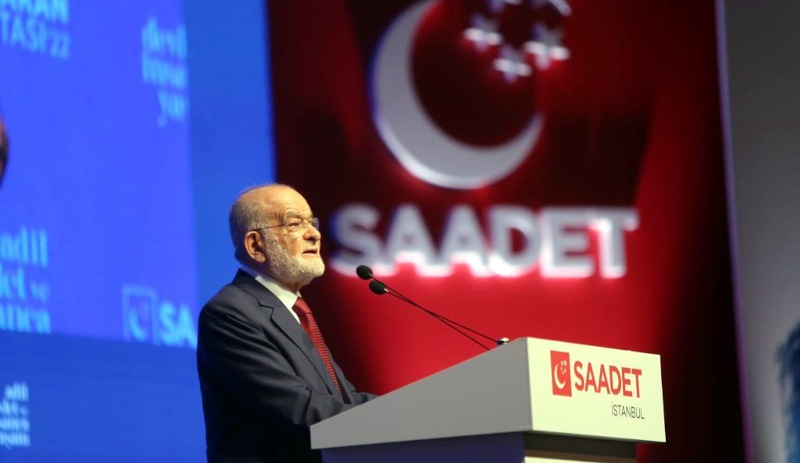 Karamollaoğlu: Ekonomik pandemi ile karşı karşıyayız adeta