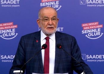 Karamollaoğlu, iktidara yüklendi: Geçmişte mağdur oldukları ne varsa; şimdi failleri oldular