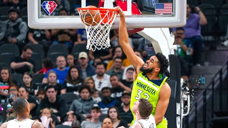 Karl-Anthony Towns 60 sayı attı, mağlubiyeti engelleyemedi