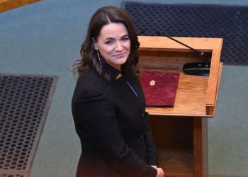 Katalin Novak: İktidar partisinin eski aile bakanı Macaristan'ın yeni cumhurbaşkanı seçildi