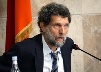 'Kavala'nın tutukluluğunun sürmesi için casuslukla suçlandığı itiraf edildi'