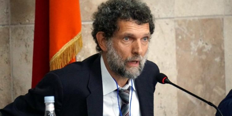 'Kavala'nın tutukluluğunun sürmesi için casuslukla suçlandığı itiraf edildi'