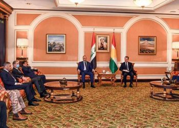 Kazımi, Başbakan Barzani ile saldırıda hasar alan bölgeleri ziyaret etti
