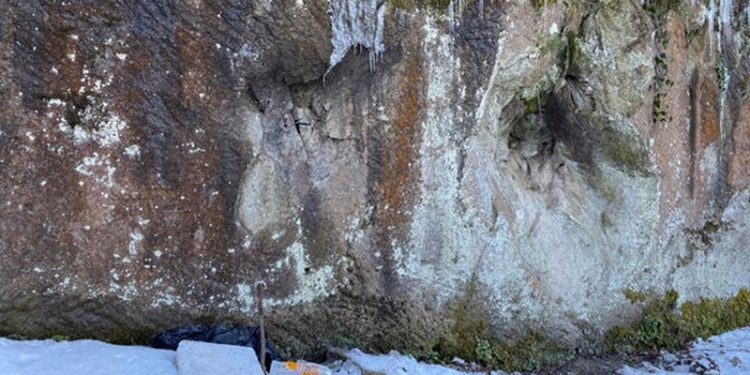 Kaçak kazı yapan astsubay ve uzman çavuş yakalandı