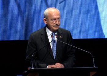 Kendisi SSK Genel Müdürü'yken o Çalışma Bakanı'ydı: Kılıçdaroğlu, 'Moğultay Belgeseli'nin gala gecesine katıldı