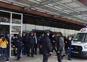 Kilis’te bir polis, hemşire olan eşine kurşun yağdırdı