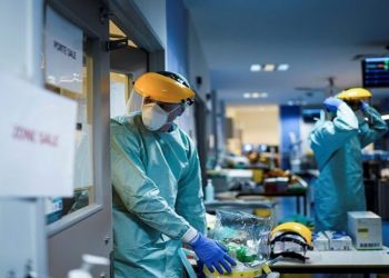 Koronavirüste bugün: 105 kişi hayatını kaybetti, 17 bin 328 yeni vaka tespit edildi