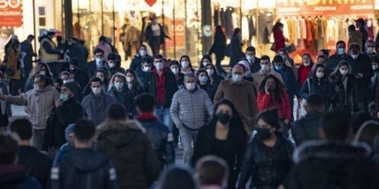 Koronavirüste bugün: 138 can kaybı, 17 bin 426 yeni vaka