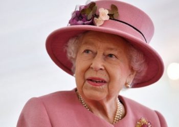 Kraliçe II. Elizabeth, kendi deterjan markasını kurdu: Sahil yürüyüşü kokusu