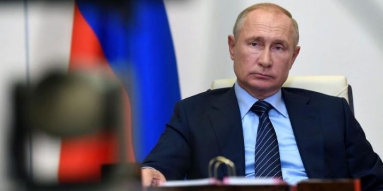 Kremlin'den açıklama: Varoluşsal bir tehdit durumunda Putin nükleere başvurabilir