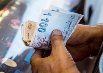 'Kur Korumalı Mevduat' ile hem para yatıran hem kamu zarar etti