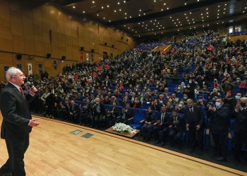 Kılıçdaroğlu, Diyarbakır’da: Bu ülkeye mutlaka barış getireceğim
