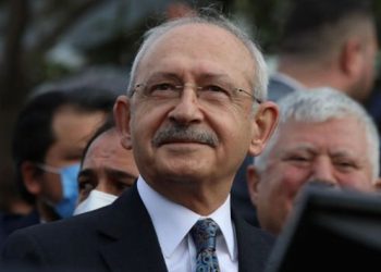 Kılı&ccedil;daroğlu'ndan Bah&ccedil;eli'ye emojili cevap