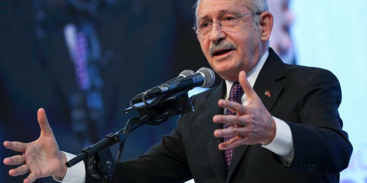 Kılıçdaroğlu’ndan Erdoğan’a yanıt: Telaşlanmasın, bizi izlemeye devam etsin