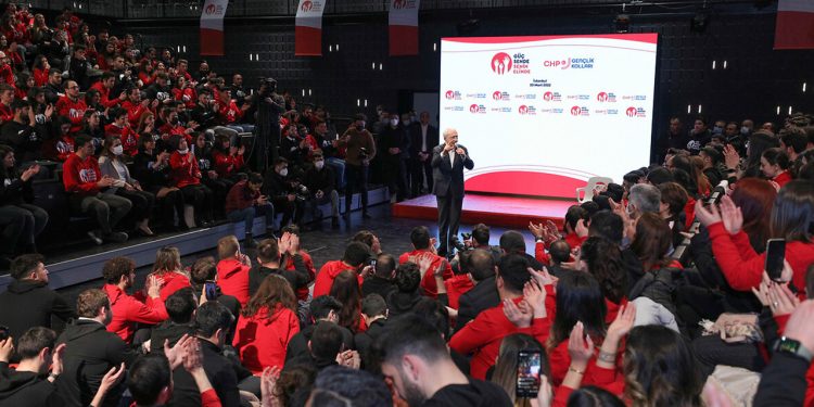 Kılıçdaroğlu’ndan iktidara: Gitmeyeceğiz, seni göndereceğiz
