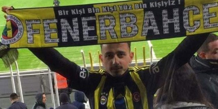 Lenf kanserini yenmişti; Fenerbahçe'ye verilen kırmızı kart sonrası kalp krizi geçiren genç hayatını kaybetti!