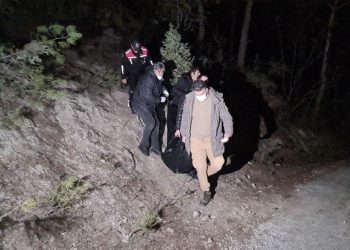 Lise öğrencisi iki arkadaş ‘not’ bırakıp intihar etti