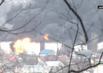 Lviv Belediye Başkanı'ndan çağrı: Lviv vuruldu, sığınaklarda kalın
