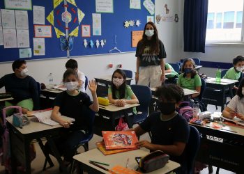 MEB: Salgın tedbirlerine uyularak sosyal etkinlikler yapılabilecek