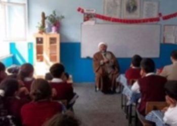 MEB ve müftülük iş birliği: İmam ve vaizler okullarda seminer veriyor