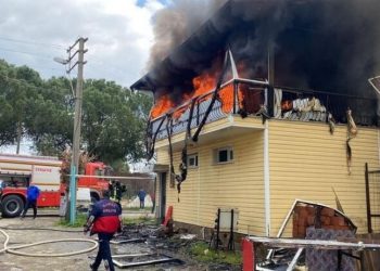 Manisa'da bir spor tesisinde yangın çıktı