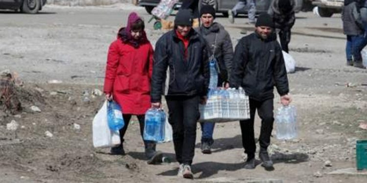 Mariupol'den ayrılanlar şehrin çaresizliğini anlatıyor
