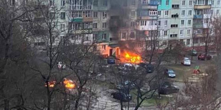 Mariupol'den sivillerin tahliyesi için izin verilen yolun mayınlı olduğu ortaya çıktı