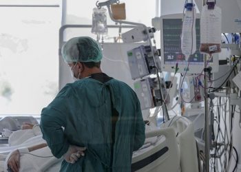 Mayıs ayında pandemi bitecek diyen Prof. Dr. Enginyurt: Omicron varyantından sonra da varyasyonlar olacak