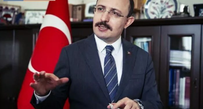 Mehmet Muş, Nebati’yi kıskanıp kendini piste attı