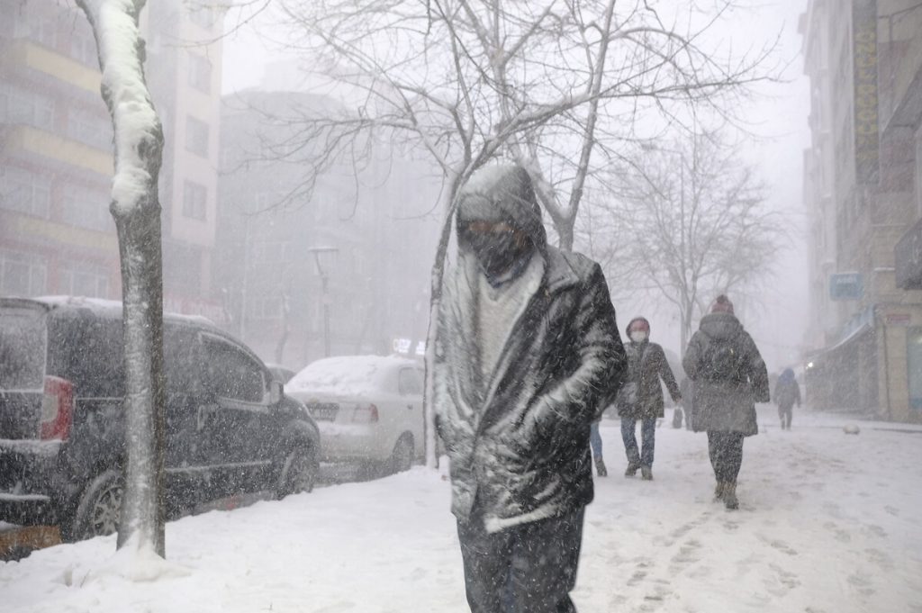 Meteoroloji’den kuvvetli kar ve yağmur uyarısı