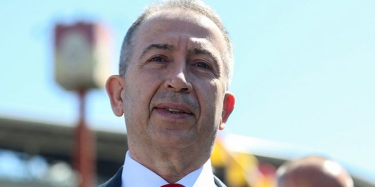 Metin Öztürk, Galatasaray'da başkanlığa yine iddialı şekilde aday