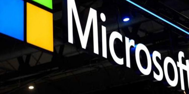 Microsoft, Rusya'da ürün ve servislerinin satışını durdurdu