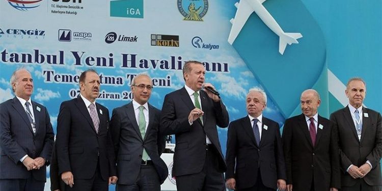 Milyarlık müteahhitler: Üç yılda 143 milyar liralık ihale kapalı kapılar ardında verildi