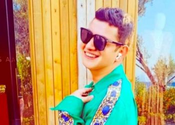 Moda tasarımcısı otomobilinde bıçaklanarak öldürüldü