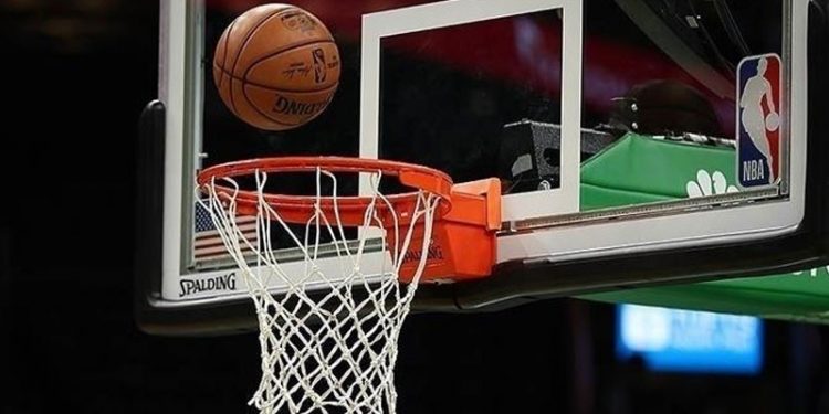 NBA'de Mavericks, deplasmanda Nets'i son saniye basketiyle devirdi