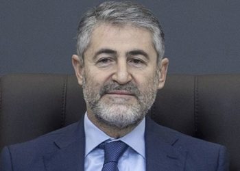 Nebati: Kimseyi enflasyona ezdirmedik; canınızı sıkmayın, bayrak inmeyecek, ezan susmayacak