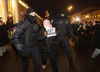 New York Times: On binlerce savaş karşıtı Rus, İstanbul'a kaçtı