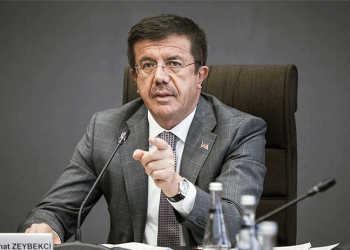 Nihat Zeybekci: Asgari ücrete bir daha bakılmalı