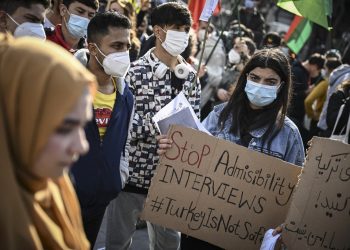 Okul kitapları: Farklı üç yaklaşım