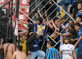 Olaylı maç sonrası kulüplere ağır fatura; 1 yıl seyircisiz oynama cezası!