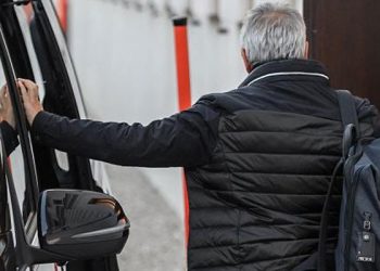 PSG Başkanı el-Halifi ile eski FIFA Genel Sekreteri Valcke'nin 'yolsuzluktan' hapsi istendi